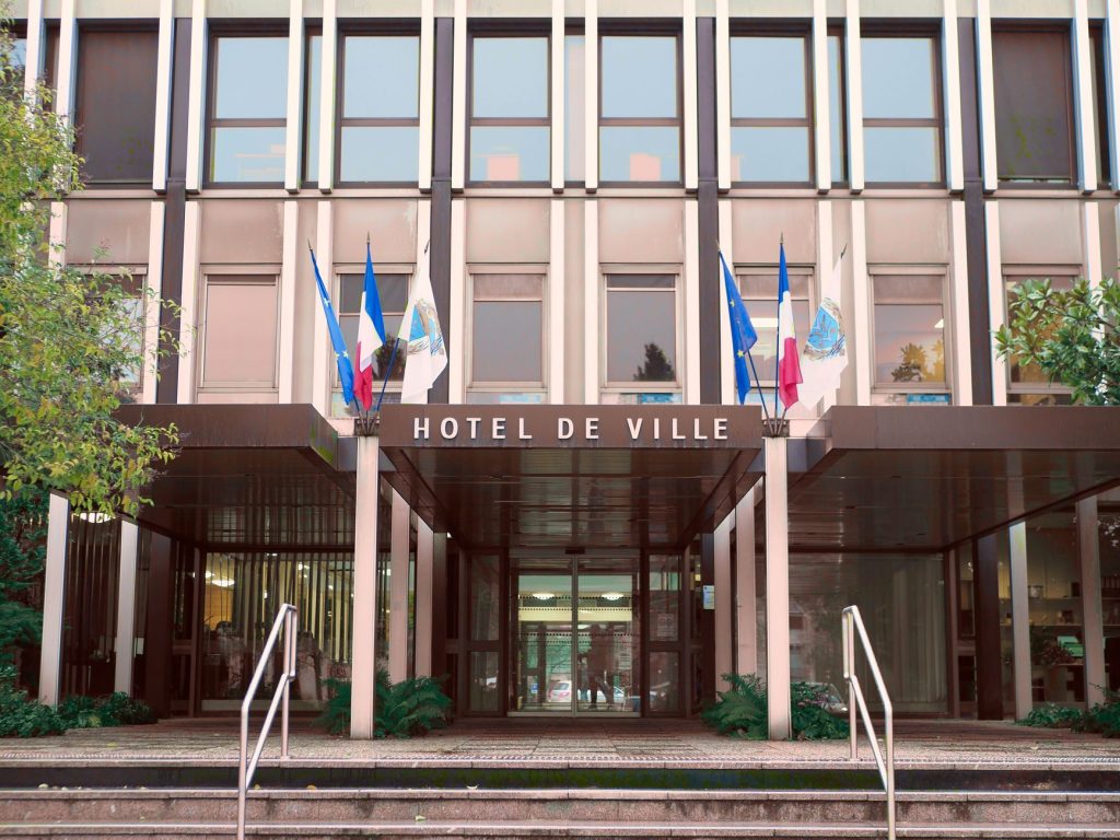 Guichet d'enregistrement administratif pour une déclaration de meublé de tourisme